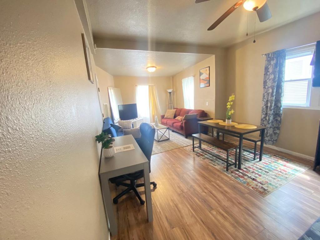 Apartamento Repose At The Center Sioux Falls Exterior foto